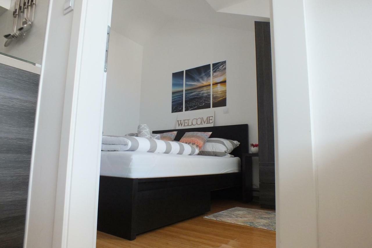Apartment Silvija Novalja Exteriér fotografie