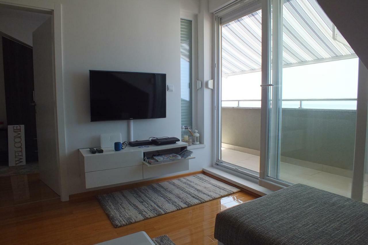 Apartment Silvija Novalja Exteriér fotografie